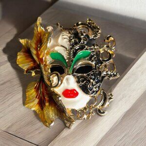 Retro Venetian Mask Brooch Gold Tone Enamel Filigree Carnival Masquerade Pin